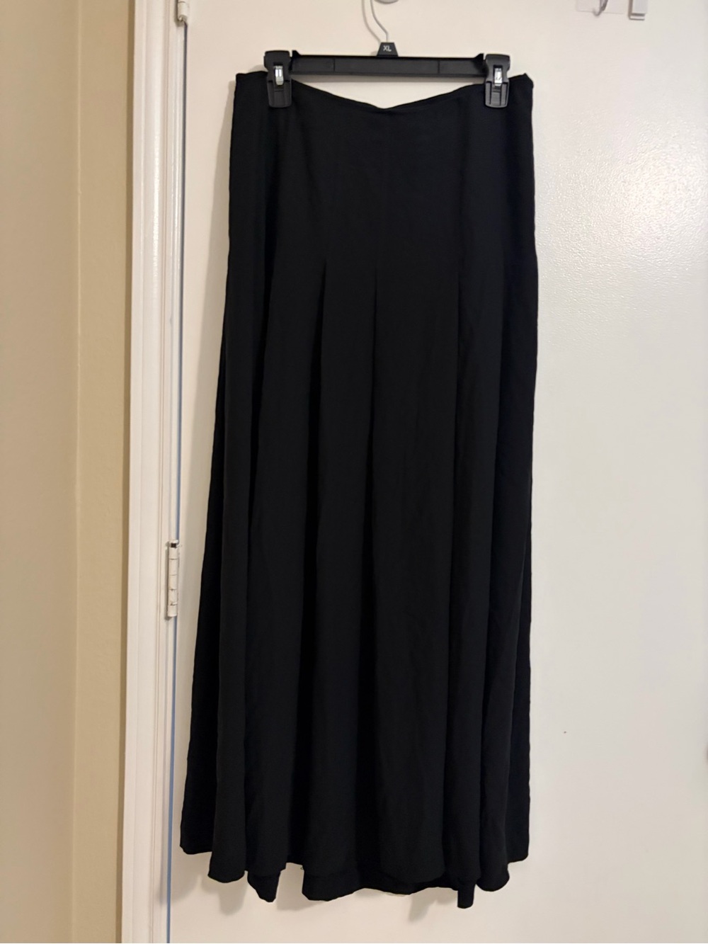 Eileen Fisher Black Flowing Maxi Skirt 100% Silk
